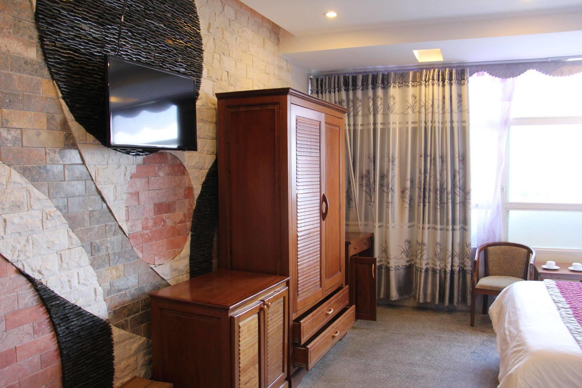 Trung Duong Da Nang Beach Hotel Luaran gambar