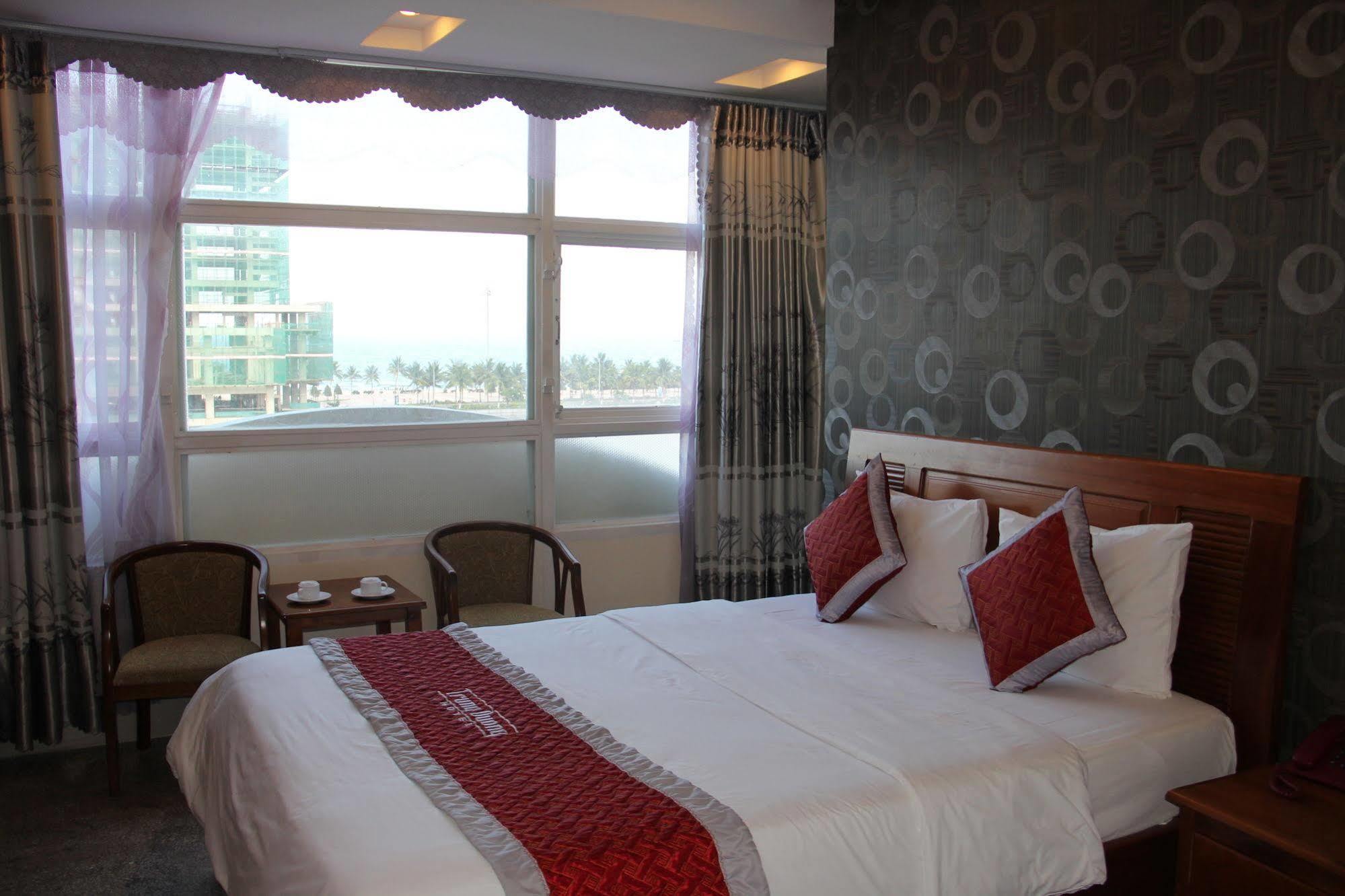 Trung Duong Da Nang Beach Hotel Luaran gambar