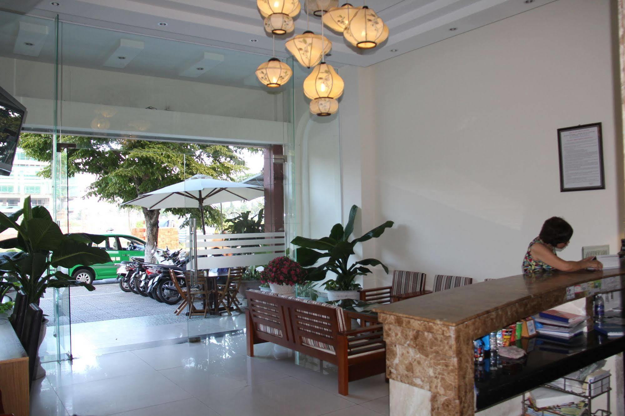 Trung Duong Da Nang Beach Hotel Luaran gambar